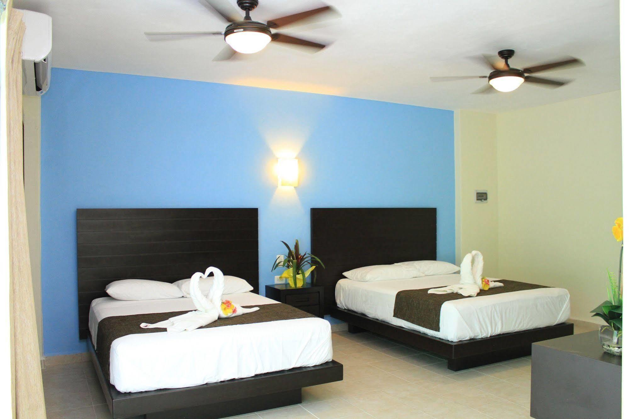 Angelo'S Hotel Playa del Carmen Zewnętrze zdjęcie
