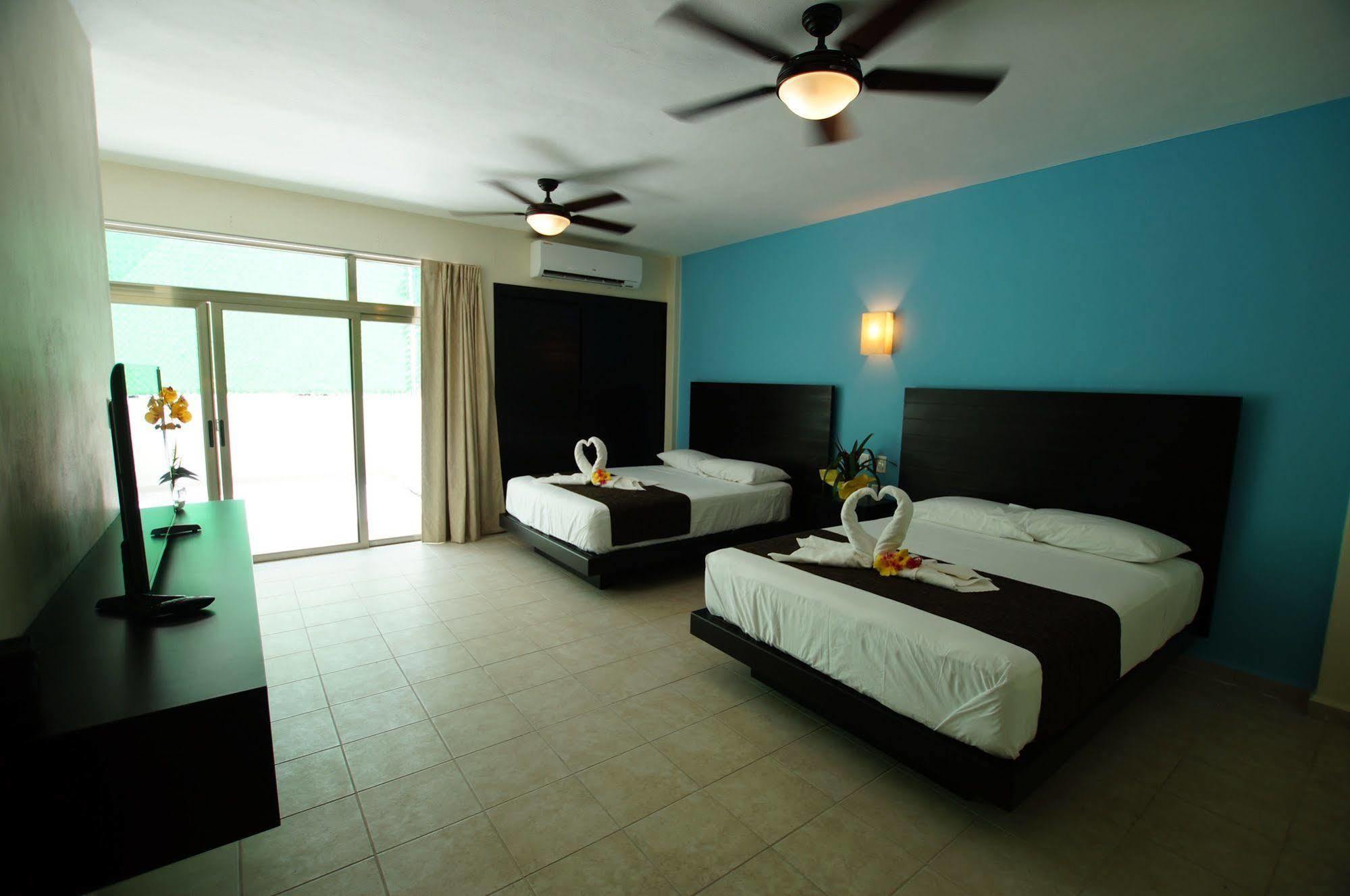 Angelo'S Hotel Playa del Carmen Zewnętrze zdjęcie